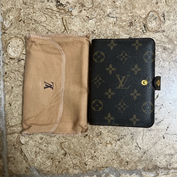 Vintage Louis Vuitton Travel Notebook - Picture 1 of 6